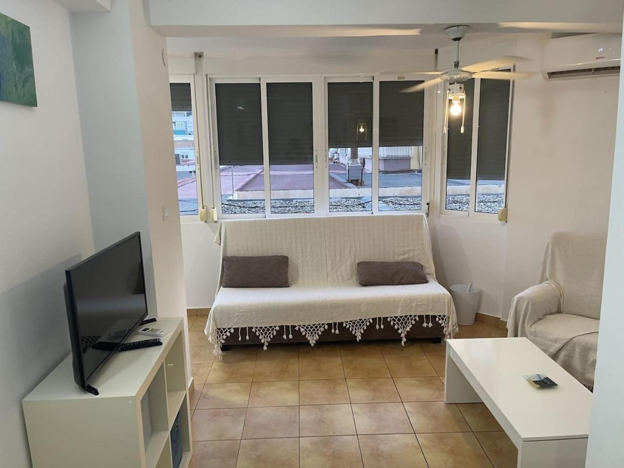 Apartamento Centrico Plazamar 4 Piscina Torre Del Mar Exterior foto