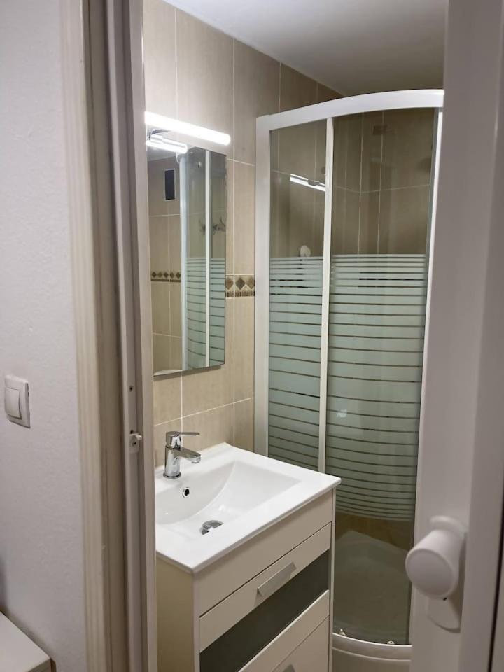 Apartamento Centrico Plazamar 4 Piscina Torre Del Mar Exterior foto